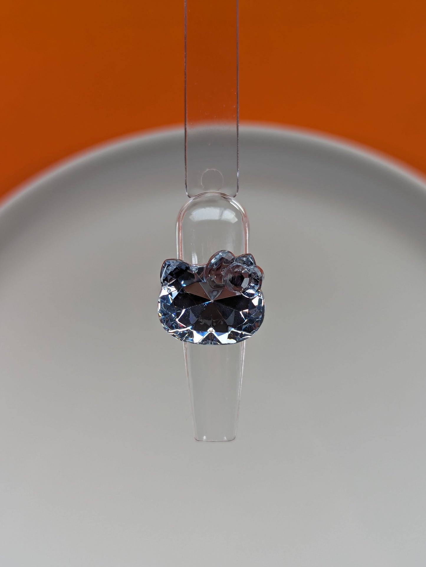 HK Crystals
